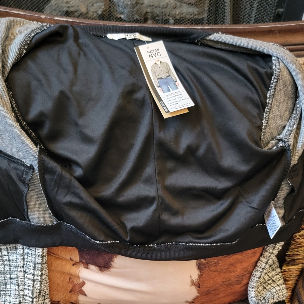 Madden Boucle Bomber Jacket - Picture 8 of 9